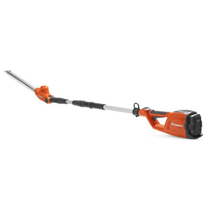 Pack taille-haie sur perche à batterie HUSQVARNA 120iTK4-H avec batterie et chargeur