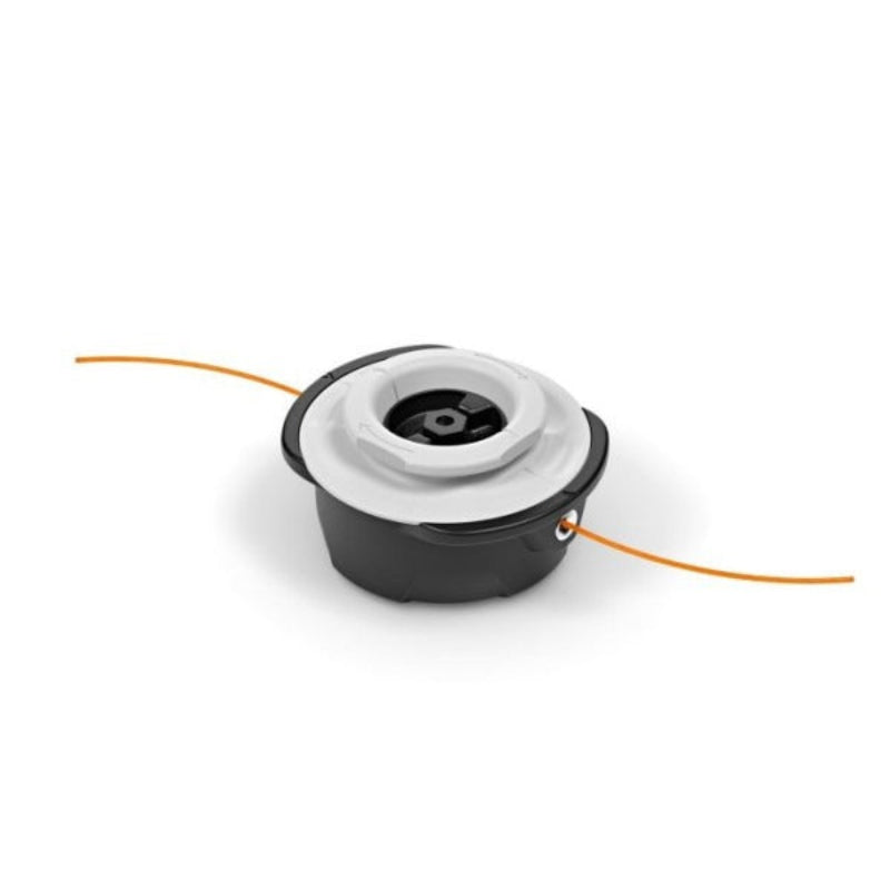 Débroussailleuse thermique STIHL FS 55 27,2 cm³ 0,75 kW avec tête TrimCut C 32-2 et couteau 8 dents